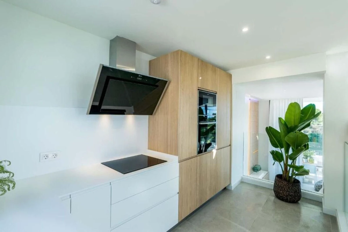 7-aa4cc561180b369757c0bb4af9886cd3