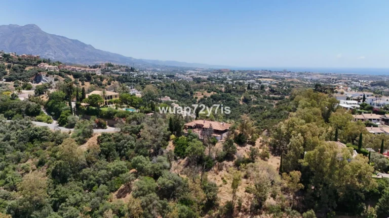 R5143183 | Residential Plot in Benahavís – € 4,800,000 – 0 beds, 0 baths