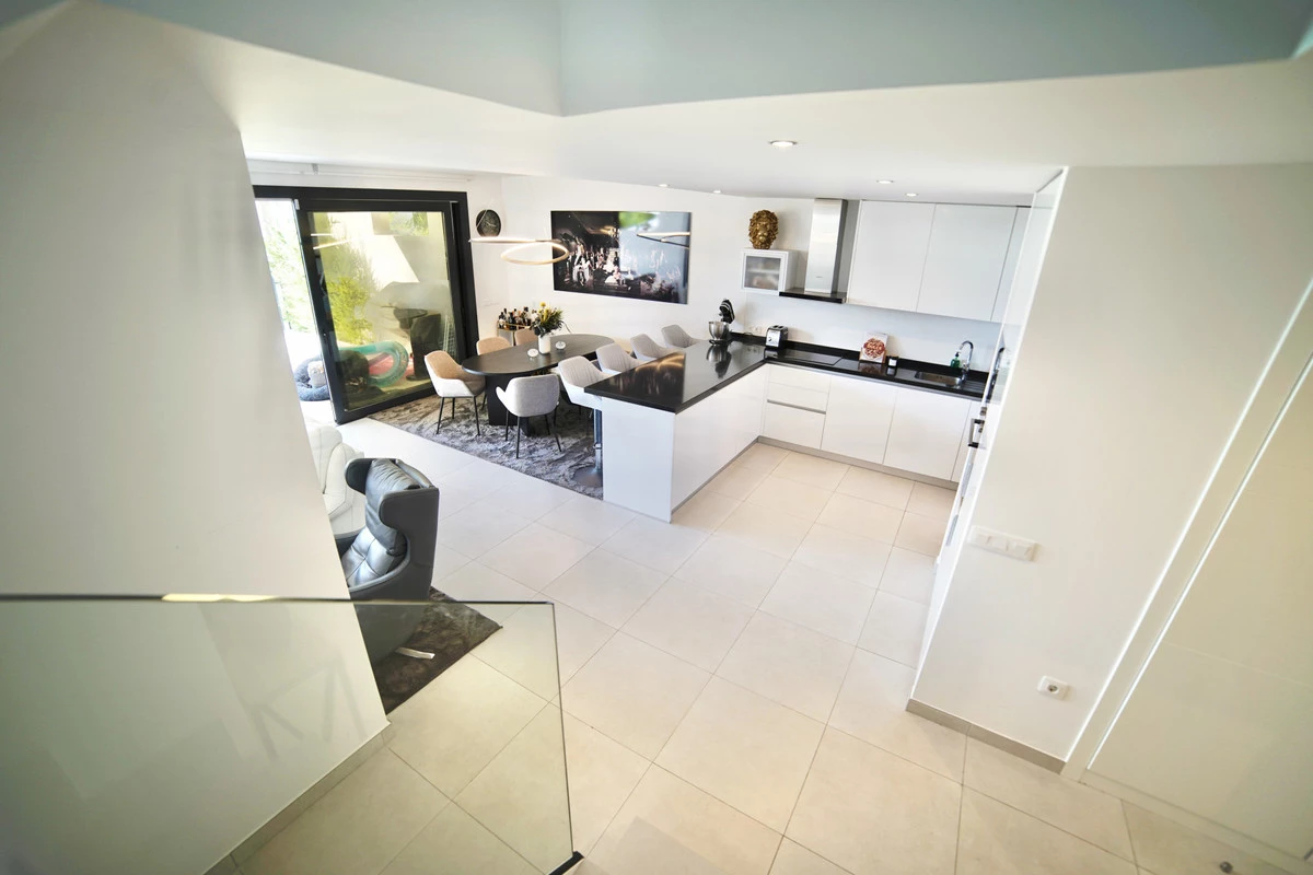 6-241328e1bcc9c0d8ce1222beb6c967a8