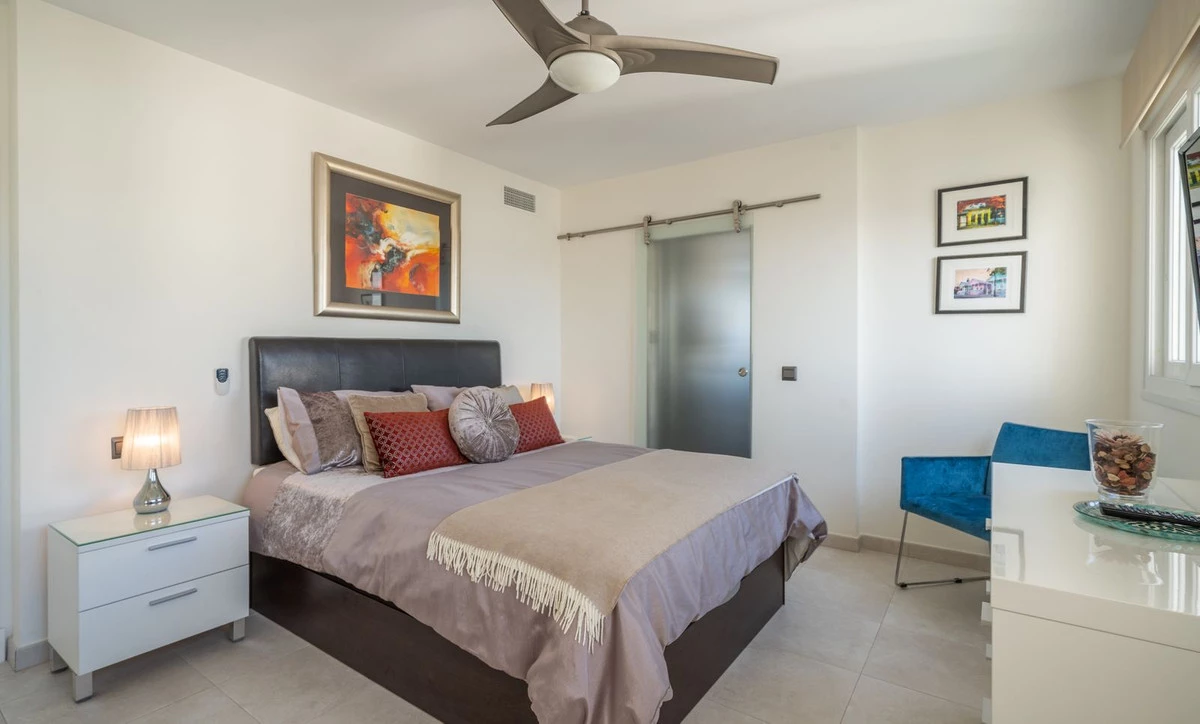 8-e64a9055bba3e77ac8aca3b893cdf826