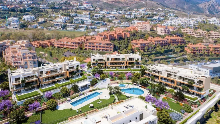 ne-ATAE-B2 | Suite spacious 131m² Estepona property