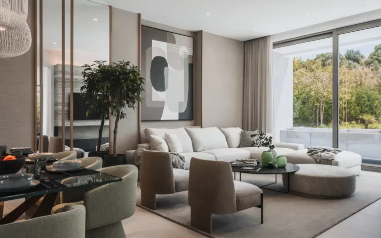 ne-KNH-B4 | Estate compact 626m² on the Costa del Sol private outdoor area