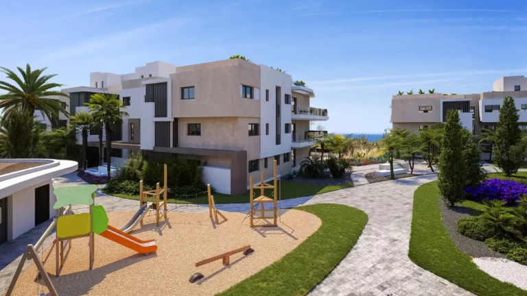 ne-MRHL-B2-06 | Magnificent 2beds residence located in Estepona