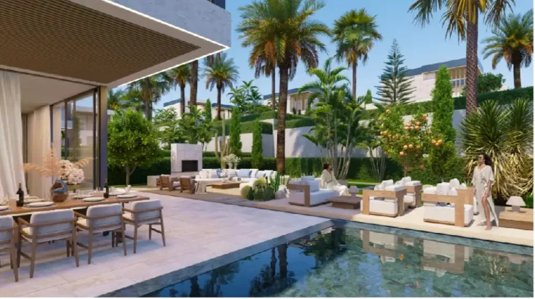 ne-OC11-B5-03 | Luxury villa Estepona, Costa del Sol and balcony