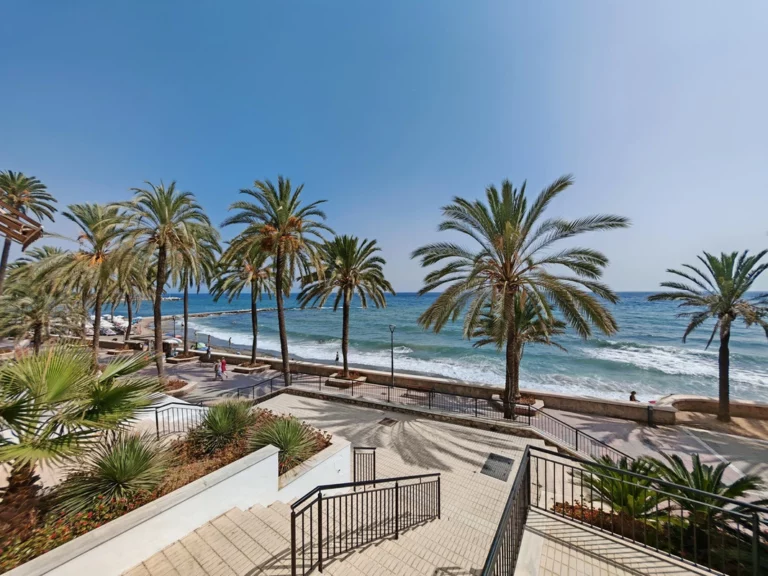 R5153122 | Middle Floor Apartment in Marbella – € 378,000 – 2 beds, 1 baths