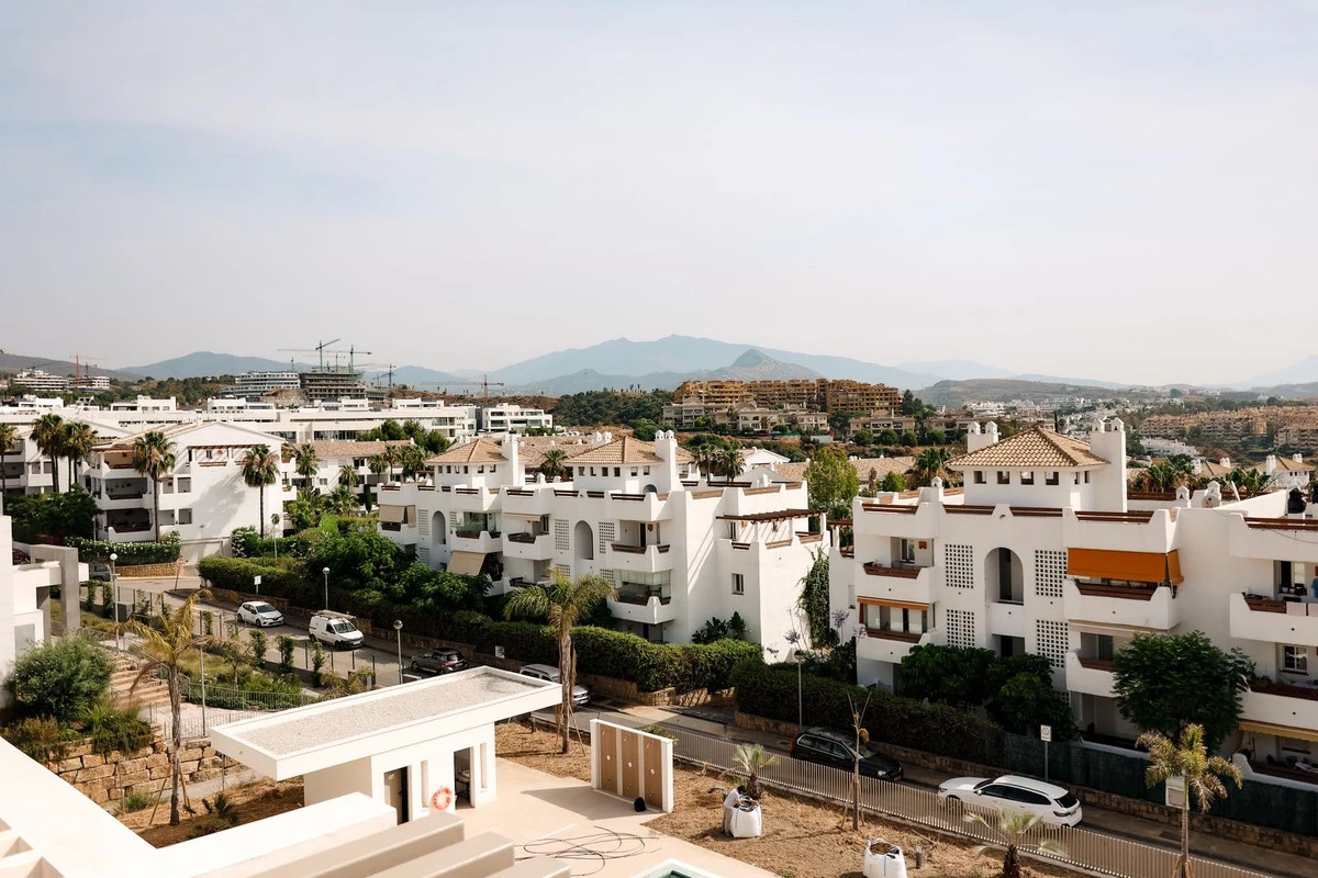 4-c23c0f86247804fa50226aecd8b0b2c8