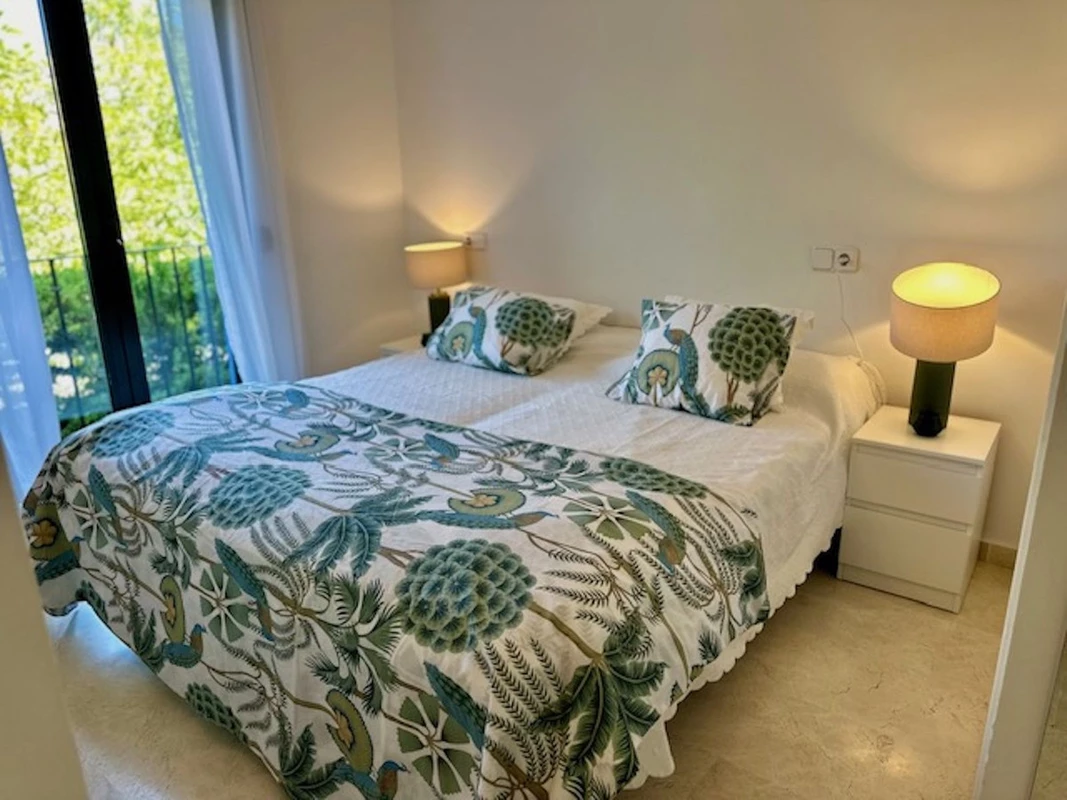 8-e64a9055bba3e77ac8aca3b893cdf826