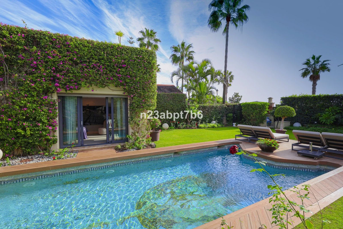 7-aa4cc561180b369757c0bb4af9886cd3