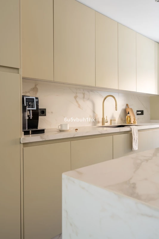 7-aa4cc561180b369757c0bb4af9886cd3