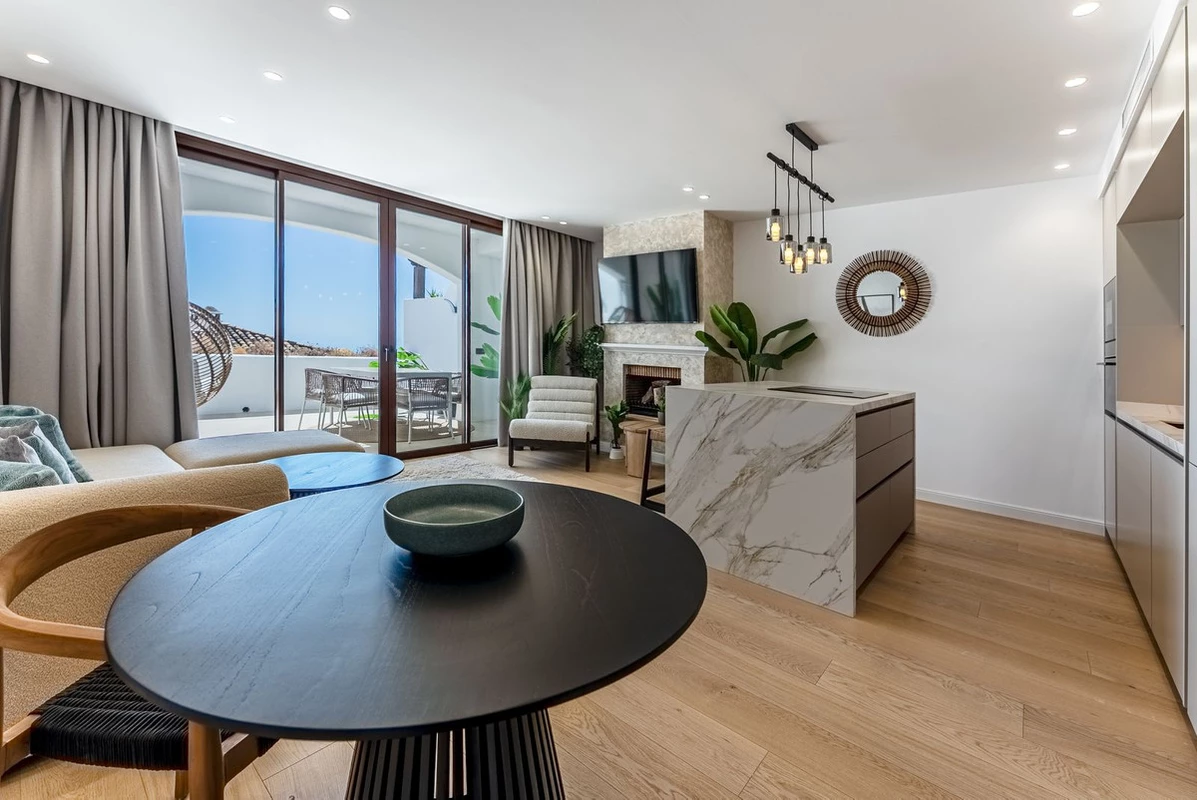 7-aa4cc561180b369757c0bb4af9886cd3