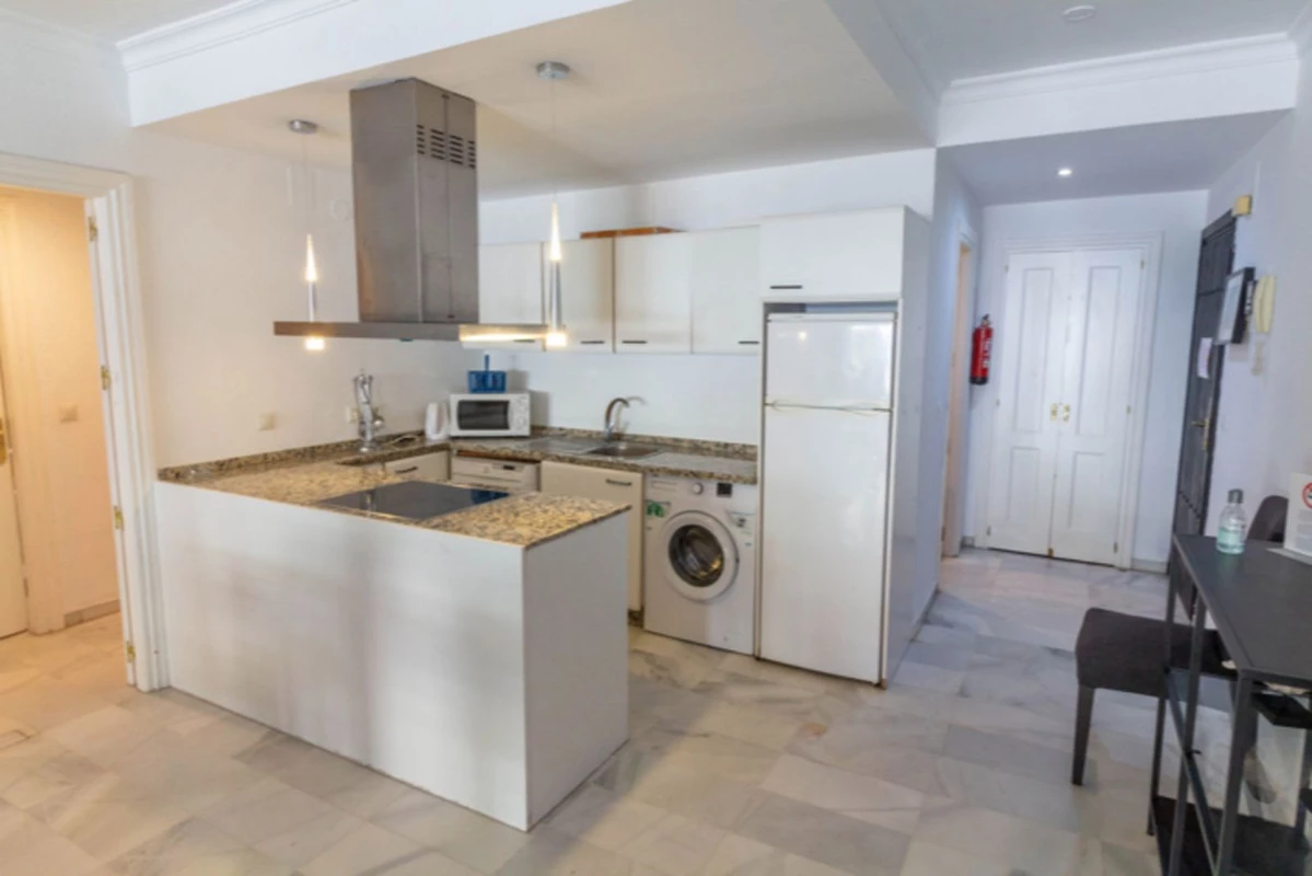 7-aa4cc561180b369757c0bb4af9886cd3