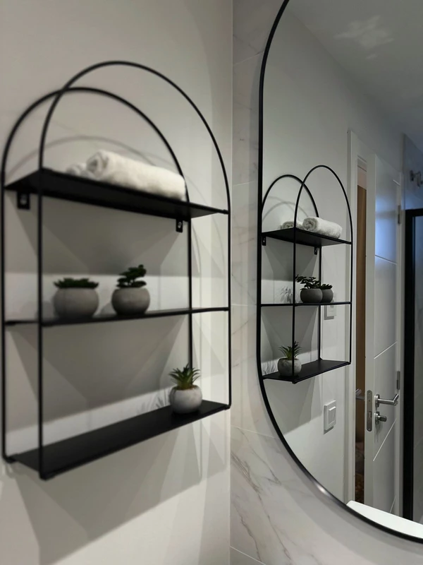 7-aa4cc561180b369757c0bb4af9886cd3