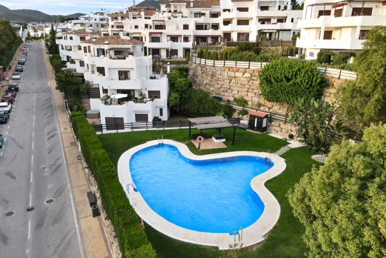 R5172817 | Ground Floor Apartment in Casares Playa – € 370,000 – 2 beds, 2 baths