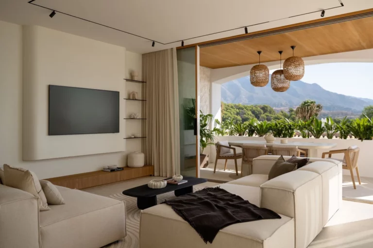 R5161279 | Townhouse in Nueva Andalucía – € 1,795,000 – 4 beds, 4 baths