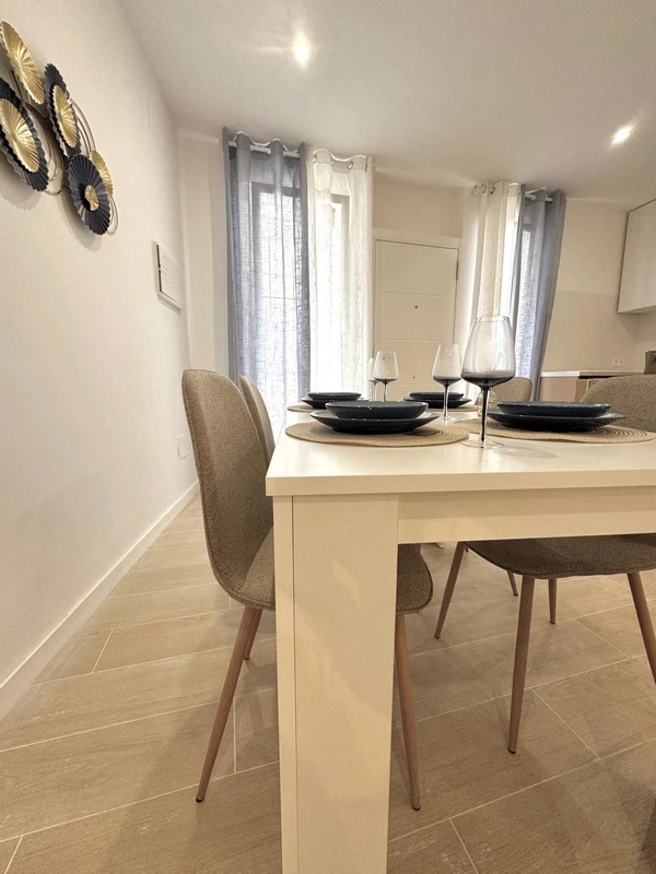 7-aa4cc561180b369757c0bb4af9886cd3