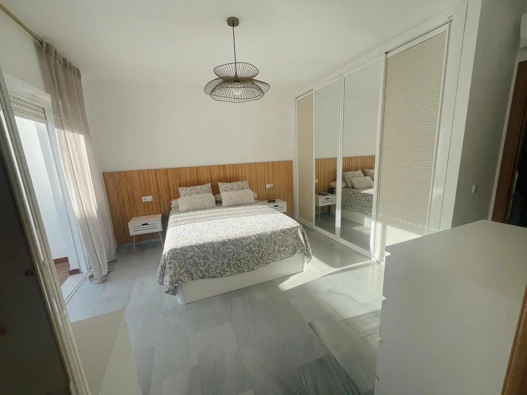 7-aa4cc561180b369757c0bb4af9886cd3