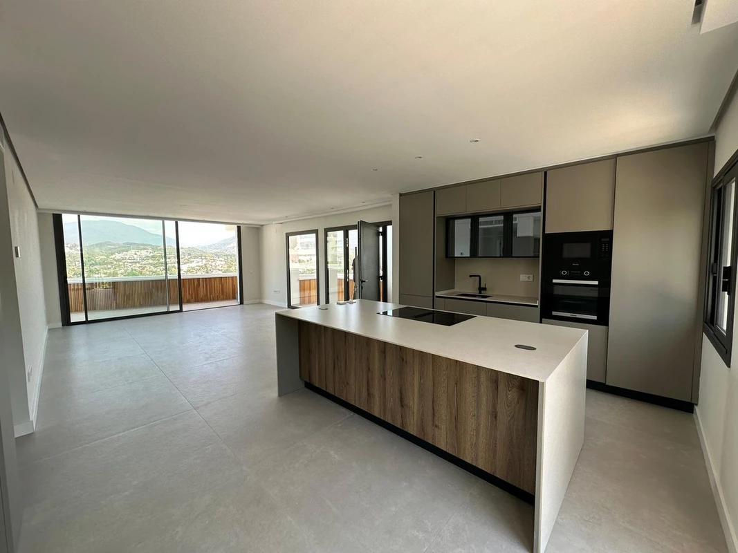 4-c23c0f86247804fa50226aecd8b0b2c8