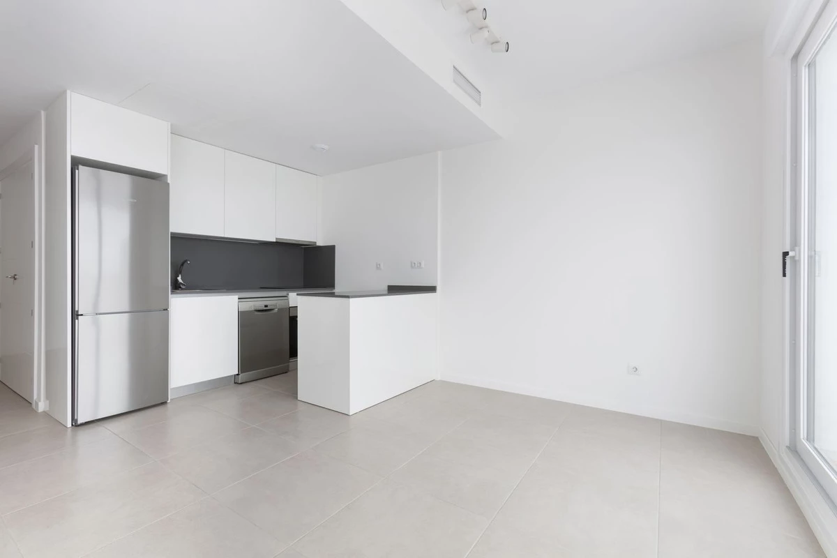 8-e64a9055bba3e77ac8aca3b893cdf826