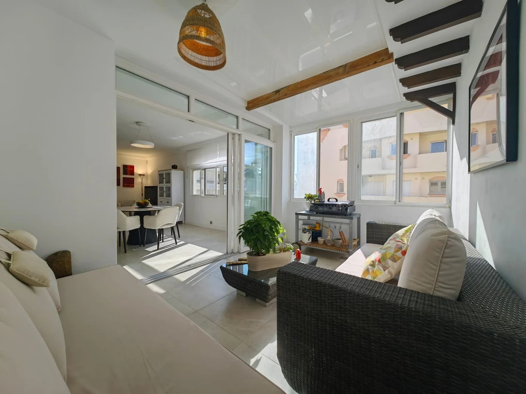 9-467d0cee5b725f3ef65f102a0c2e69c0