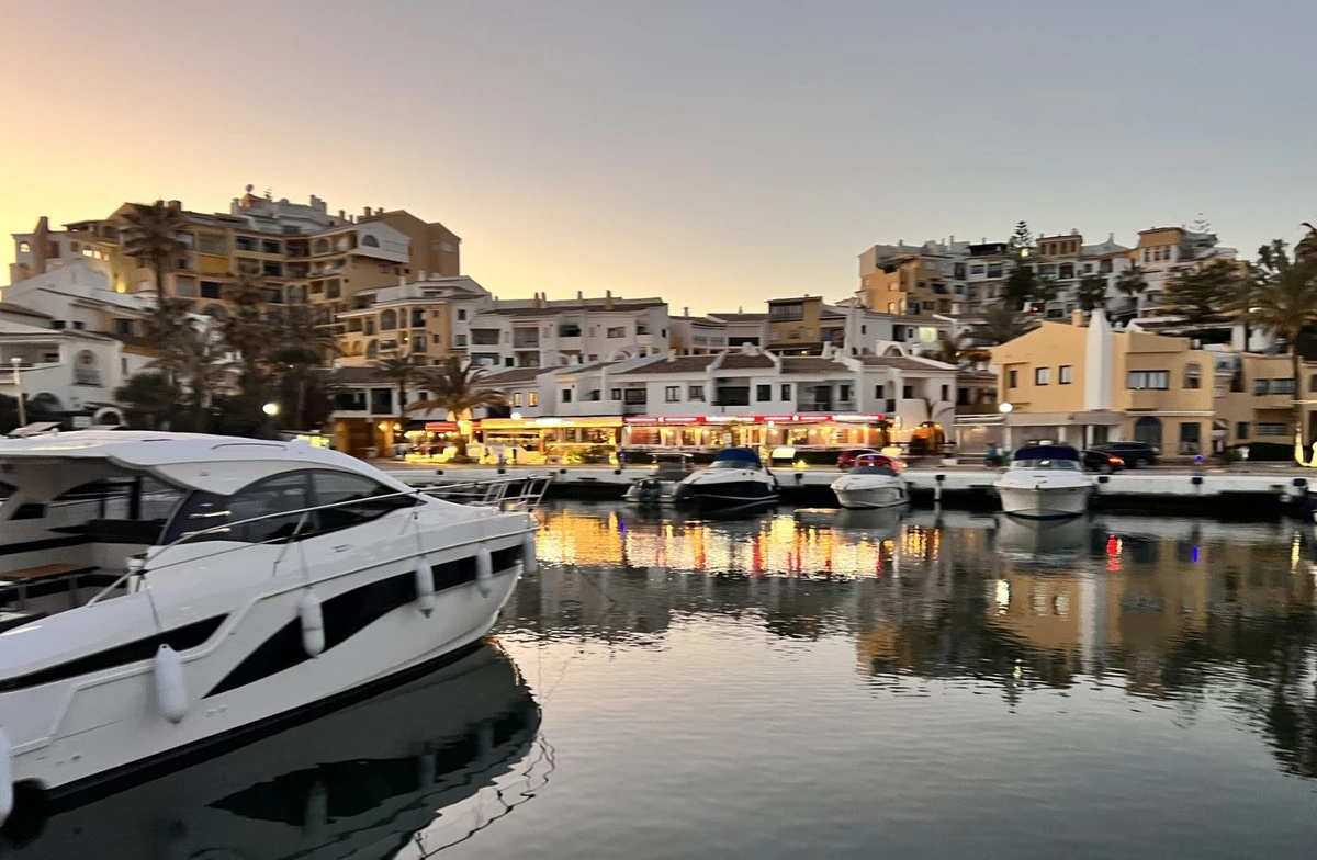 2-5bd7b9d04b45e33852eaf0ec6670150d