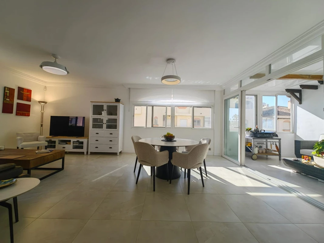 6-241328e1bcc9c0d8ce1222beb6c967a8