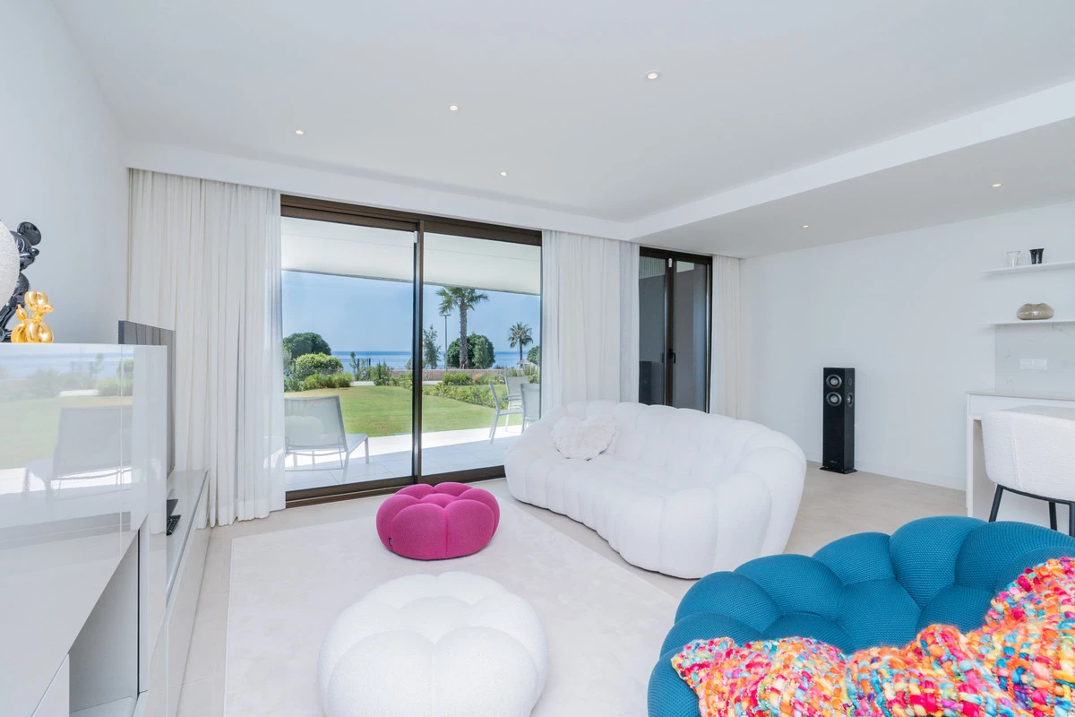 7-aa4cc561180b369757c0bb4af9886cd3