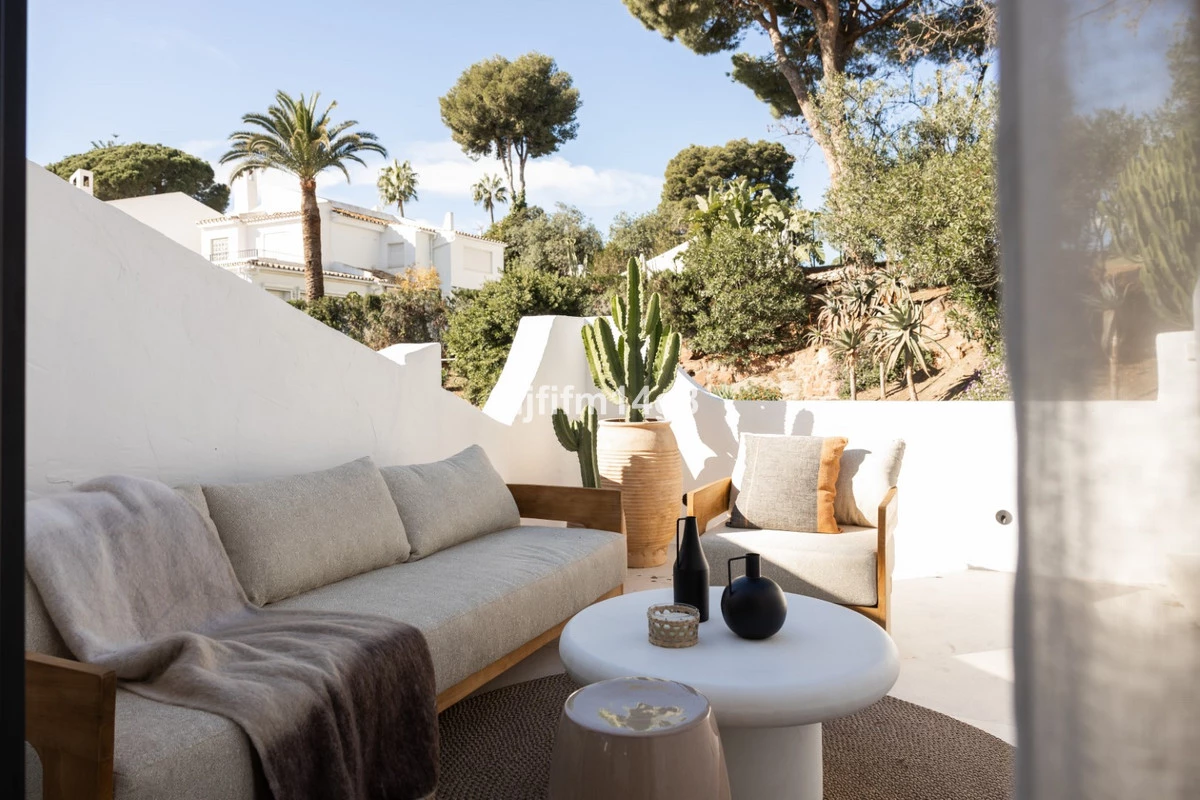 4-c23c0f86247804fa50226aecd8b0b2c8