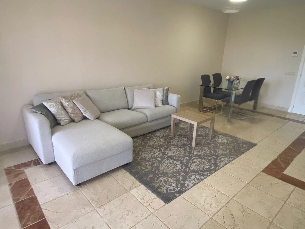 7-aa4cc561180b369757c0bb4af9886cd3