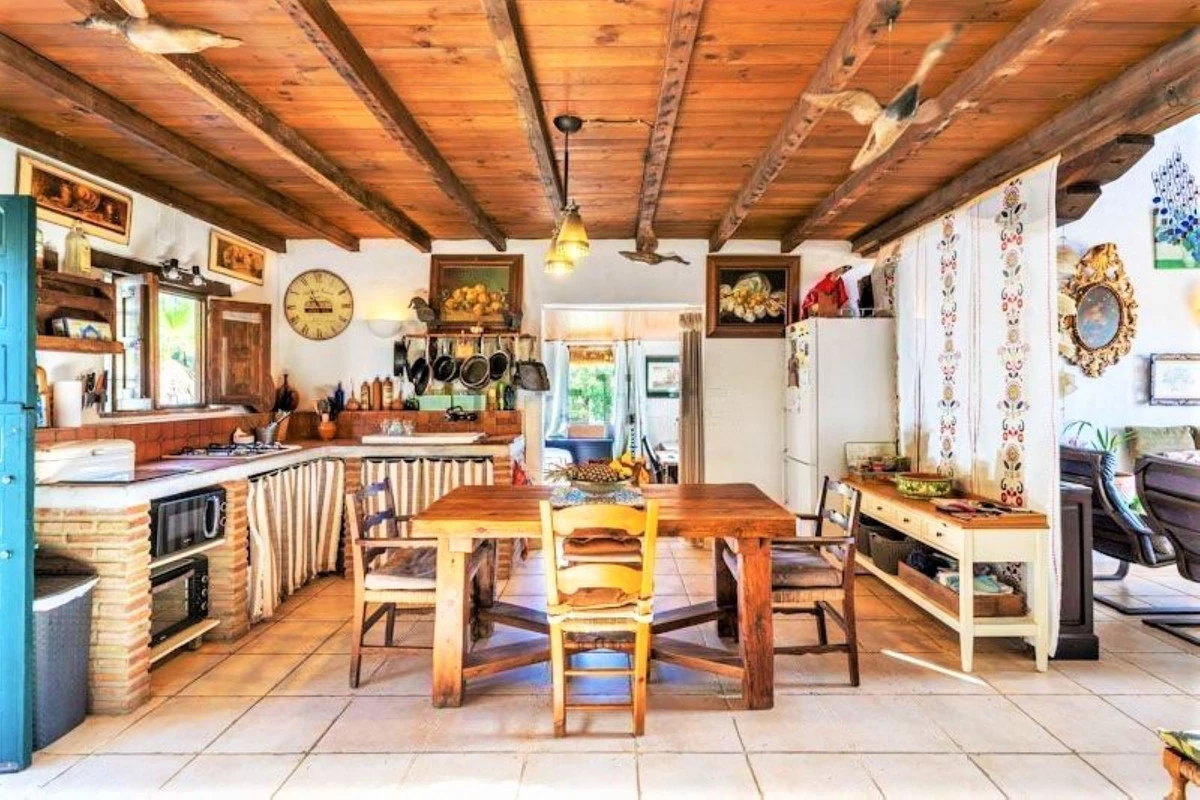 2-5bd7b9d04b45e33852eaf0ec6670150d