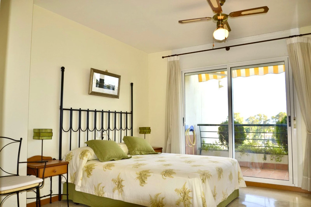 4-c23c0f86247804fa50226aecd8b0b2c8