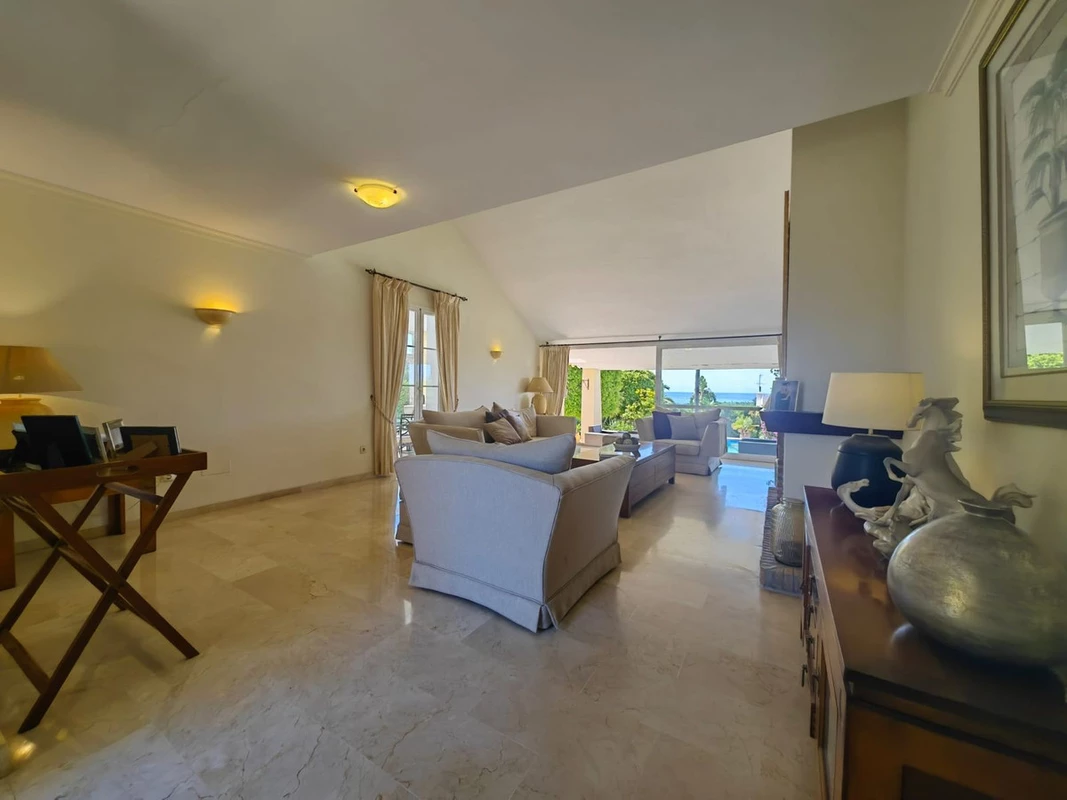 8-e64a9055bba3e77ac8aca3b893cdf826