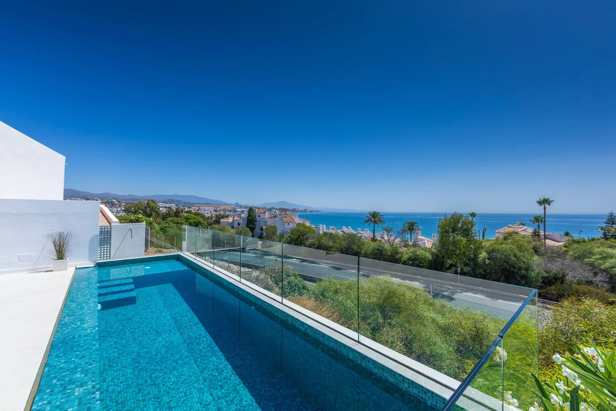 9-467d0cee5b725f3ef65f102a0c2e69c0