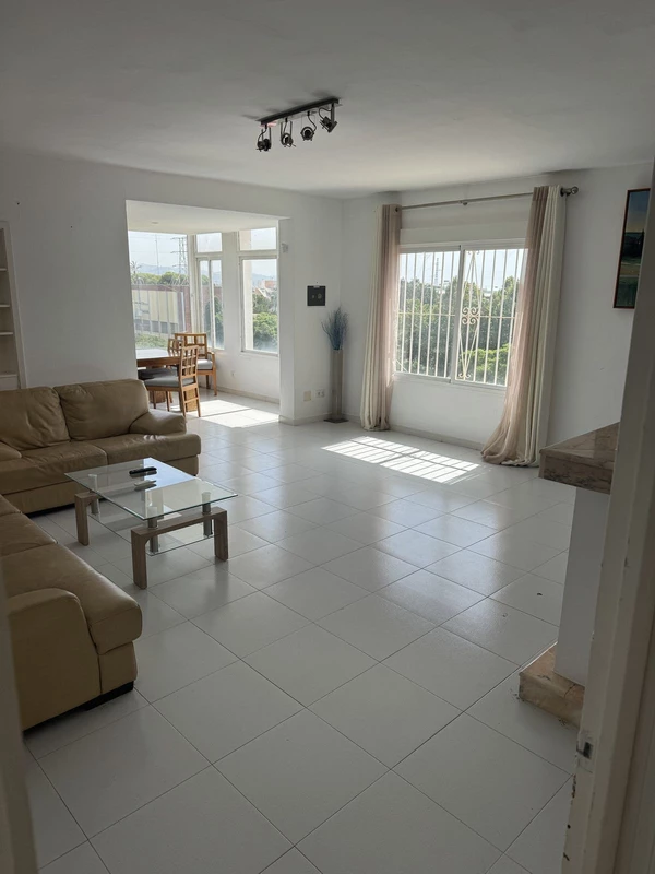 8-e64a9055bba3e77ac8aca3b893cdf826