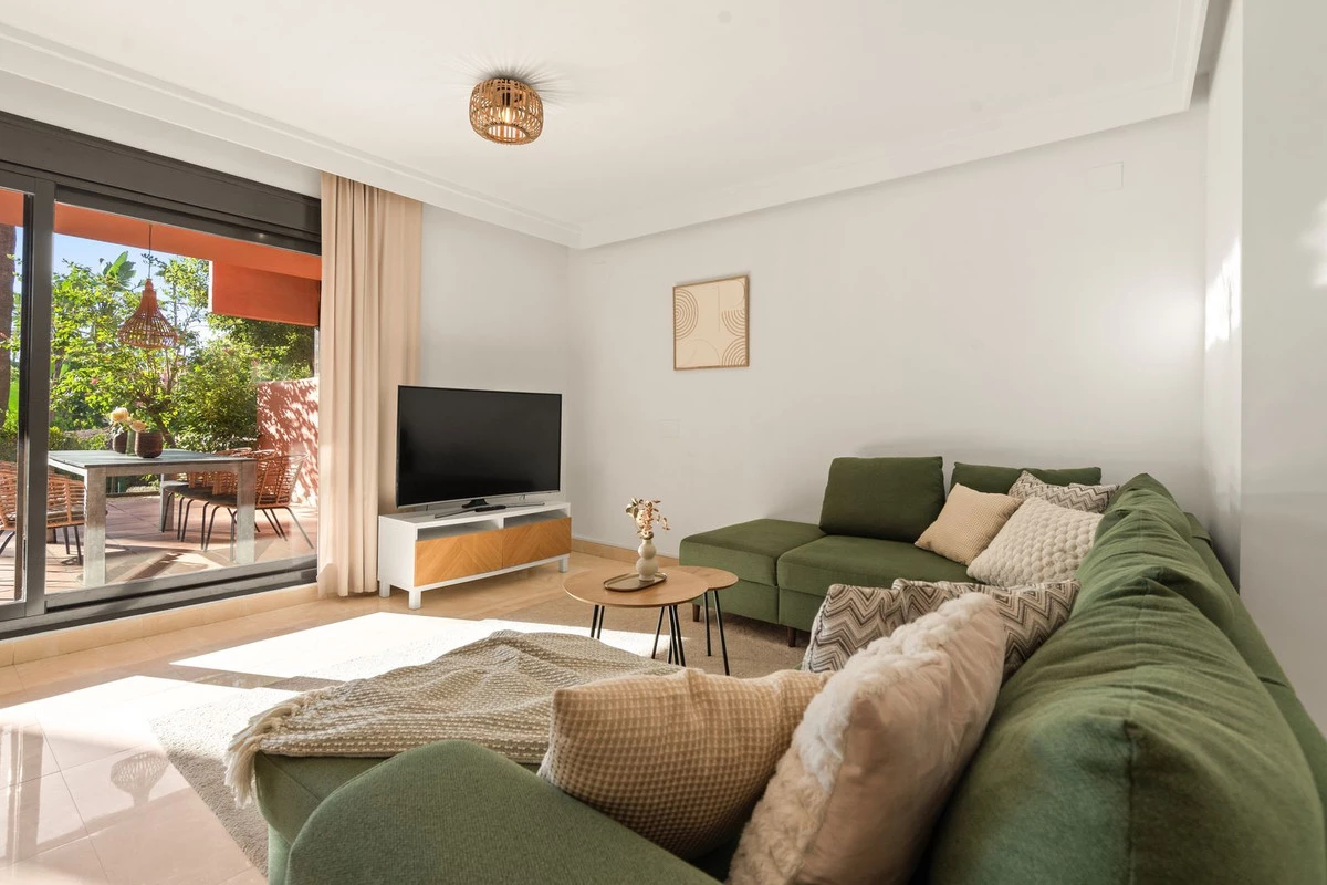 9-467d0cee5b725f3ef65f102a0c2e69c0