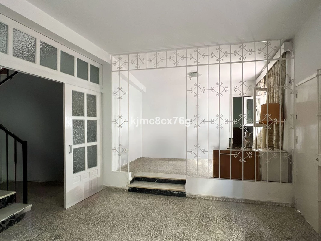 4-c23c0f86247804fa50226aecd8b0b2c8