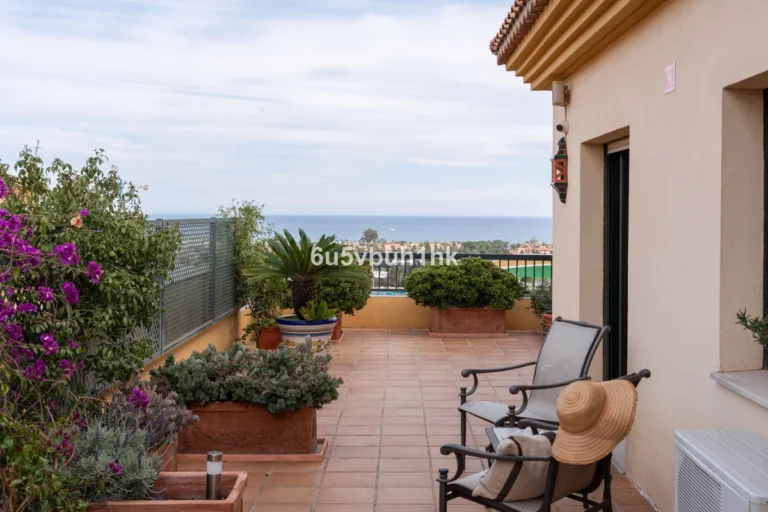 R5134267 | Penthouse in San Pedro de Alcántara – € 849,000 – 4 beds, 3 baths