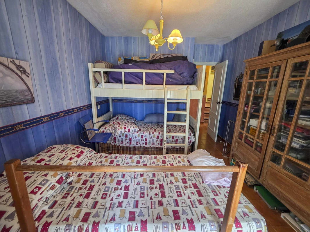 8-e64a9055bba3e77ac8aca3b893cdf826