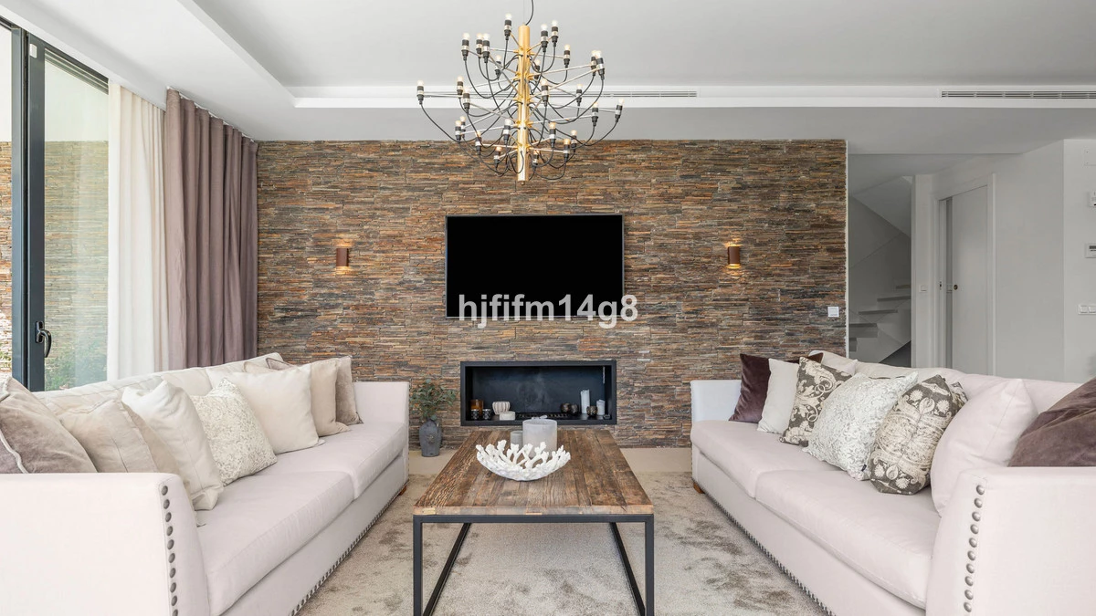 8-e64a9055bba3e77ac8aca3b893cdf826