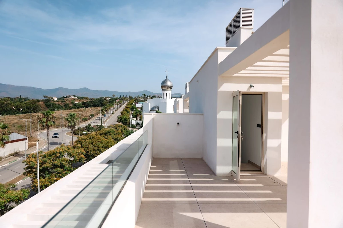 3-e898b2bb2a2fdfd06d2c39894dce8316