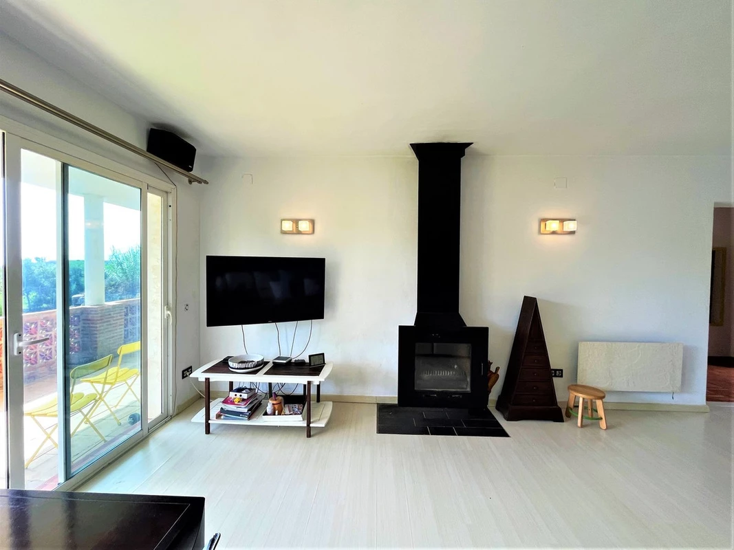 9-467d0cee5b725f3ef65f102a0c2e69c0