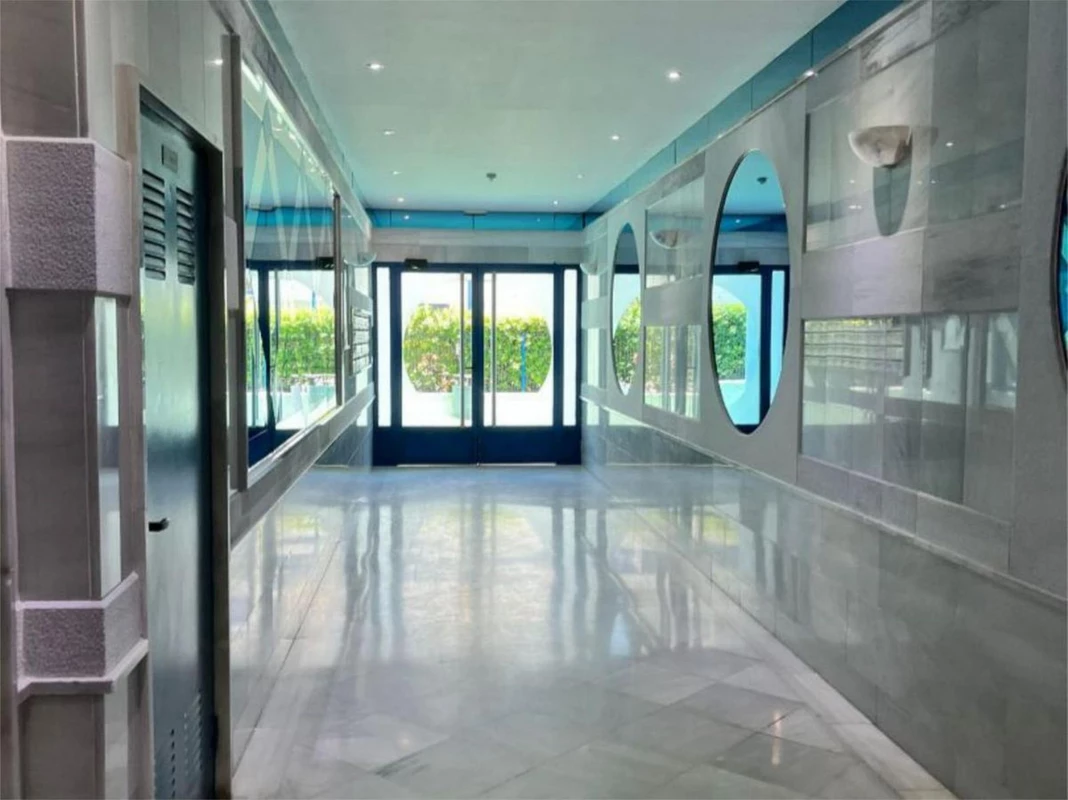 2-5bd7b9d04b45e33852eaf0ec6670150d