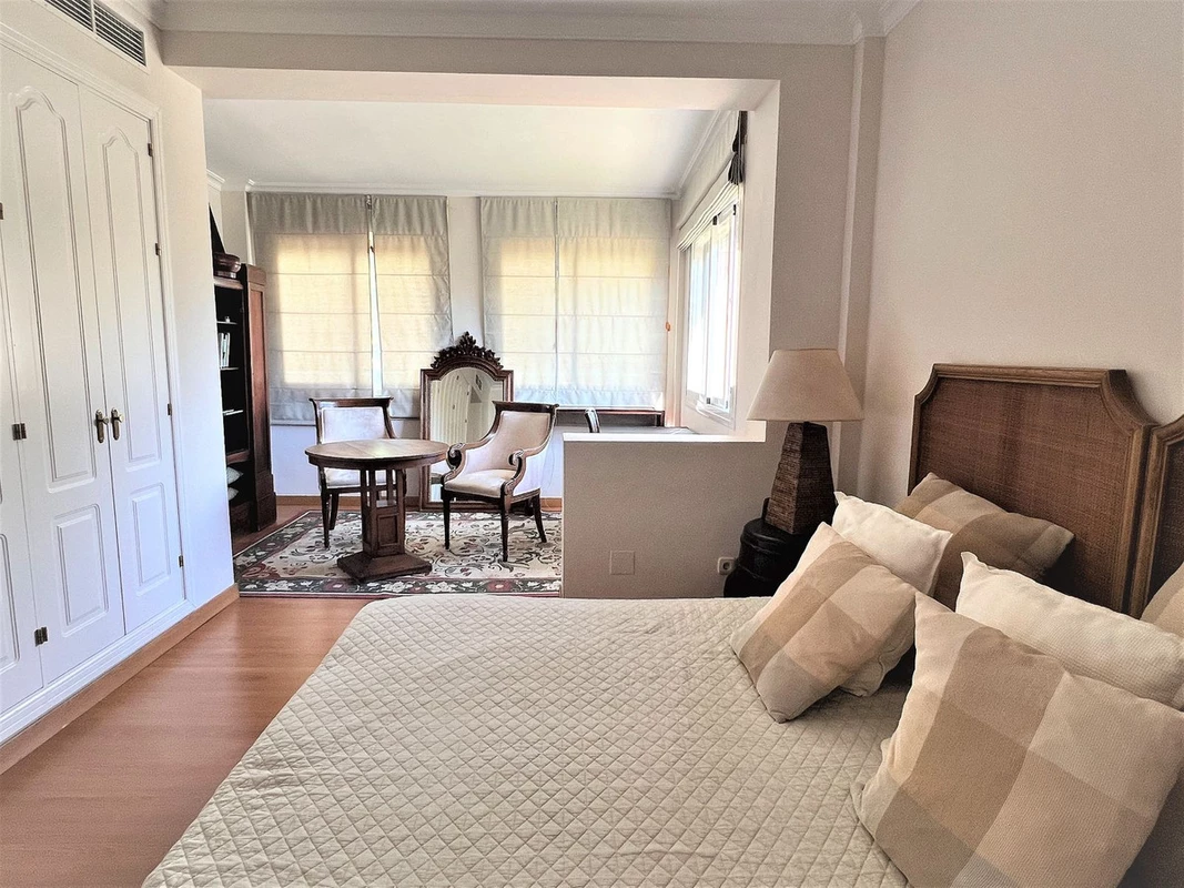 7-aa4cc561180b369757c0bb4af9886cd3