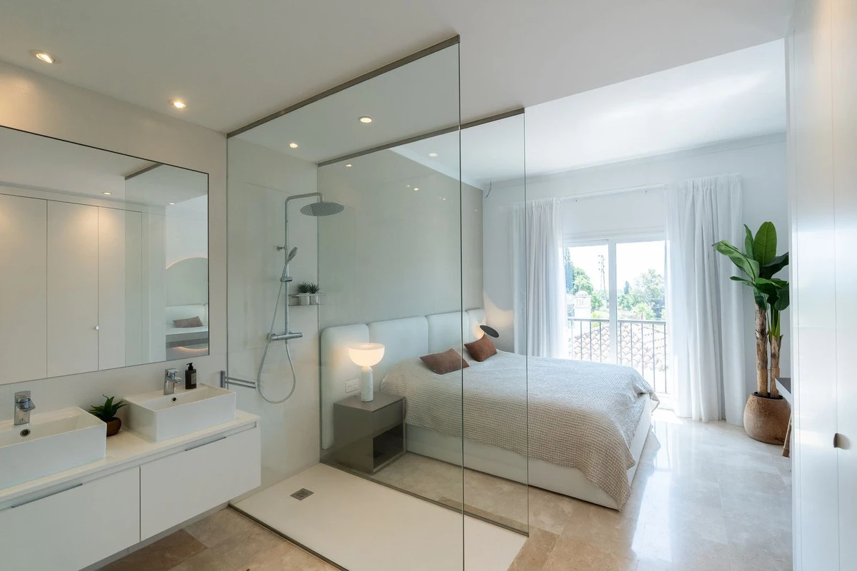 4-c23c0f86247804fa50226aecd8b0b2c8