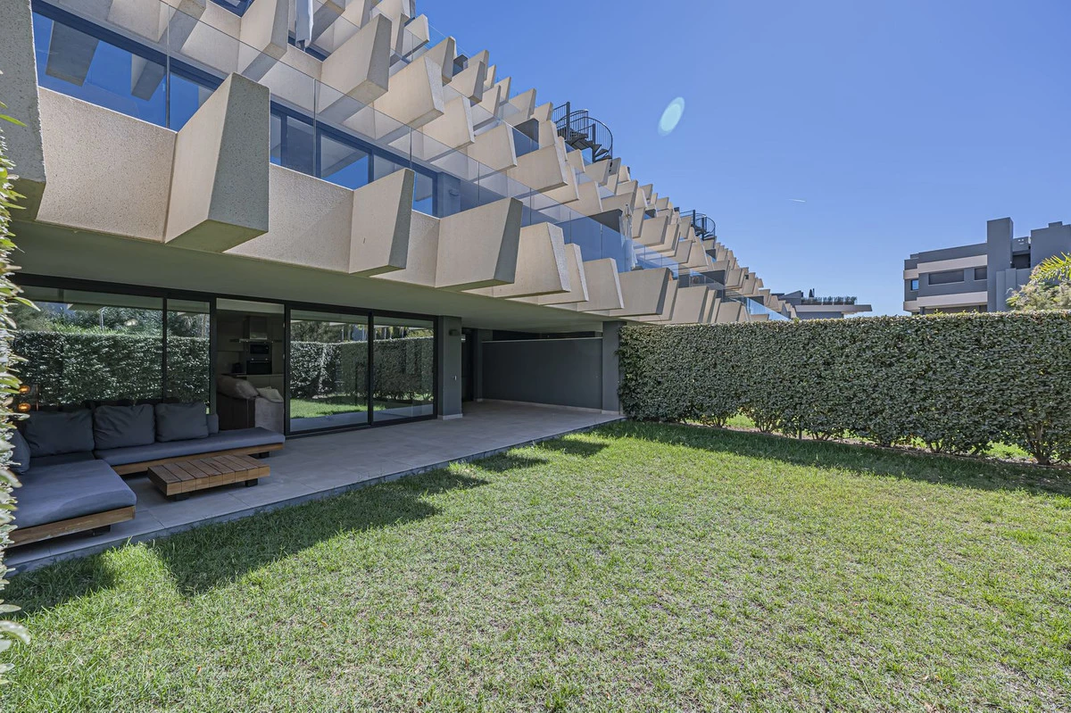 3-e898b2bb2a2fdfd06d2c39894dce8316