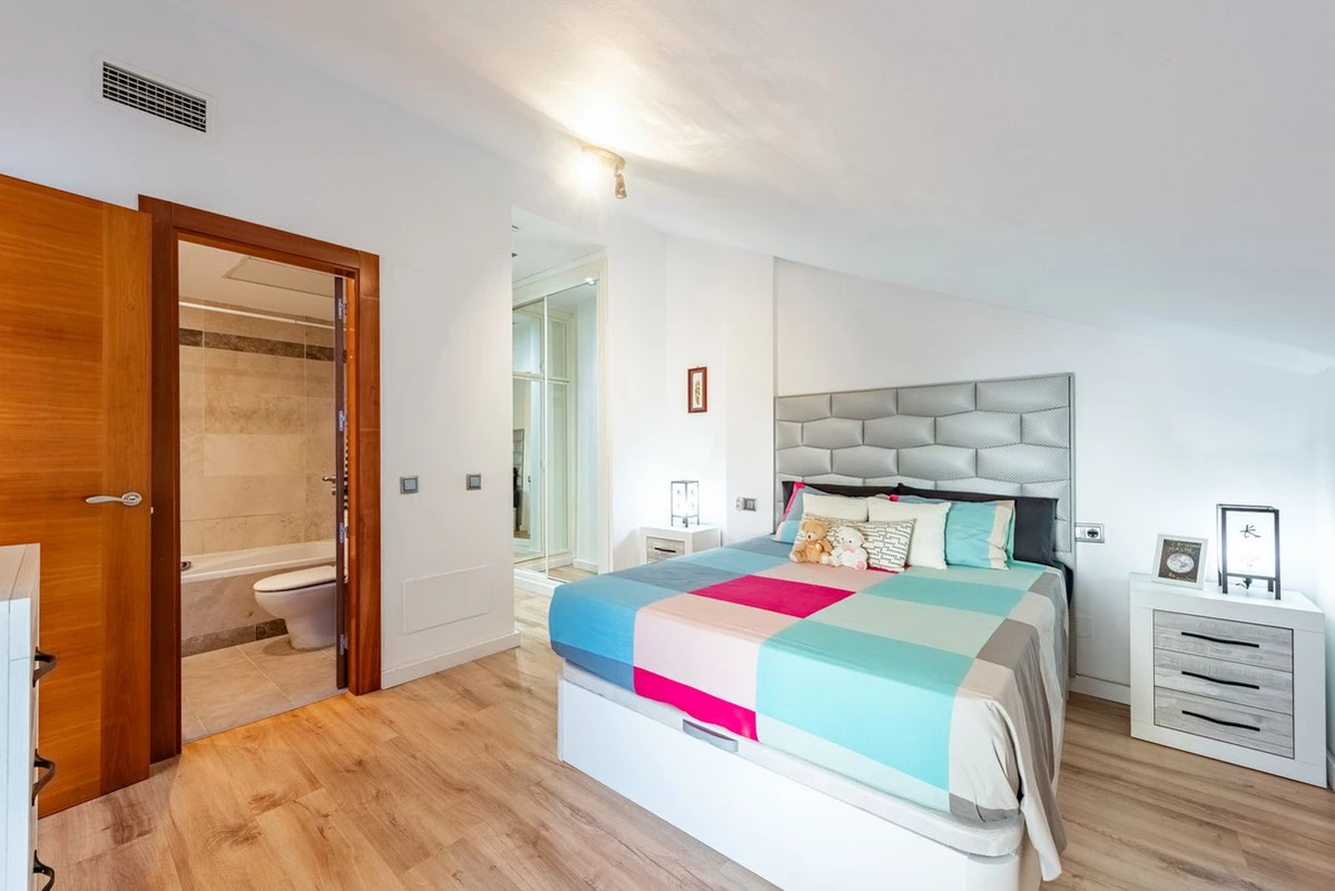 9-467d0cee5b725f3ef65f102a0c2e69c0