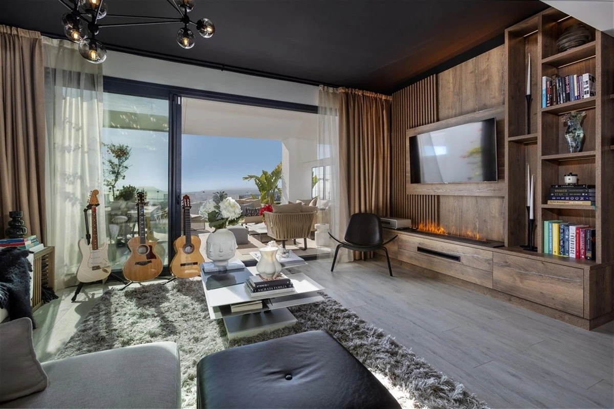 8-e64a9055bba3e77ac8aca3b893cdf826