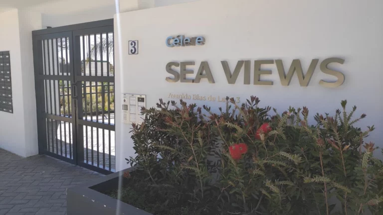 R4992916 | Penthouse in Estepona – € 589,000 – 2 beds, 2 baths