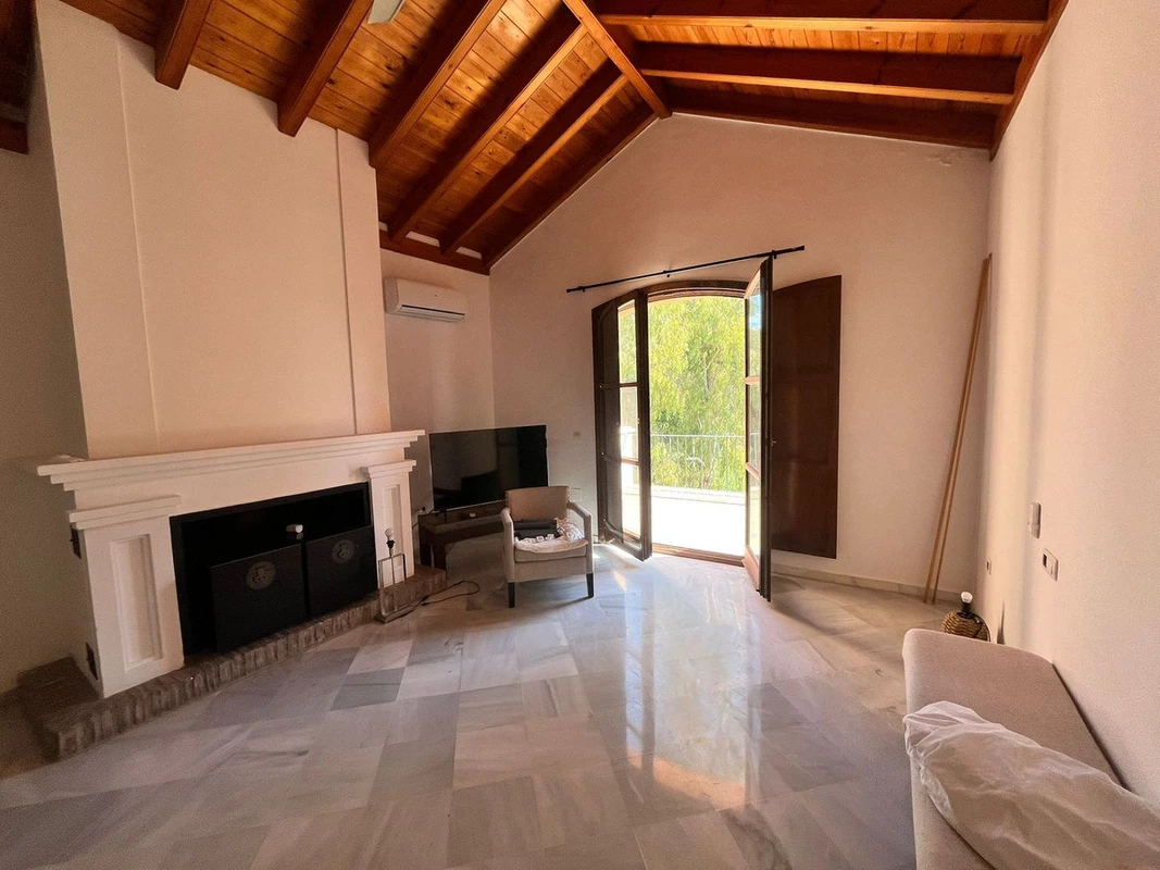 6-241328e1bcc9c0d8ce1222beb6c967a8