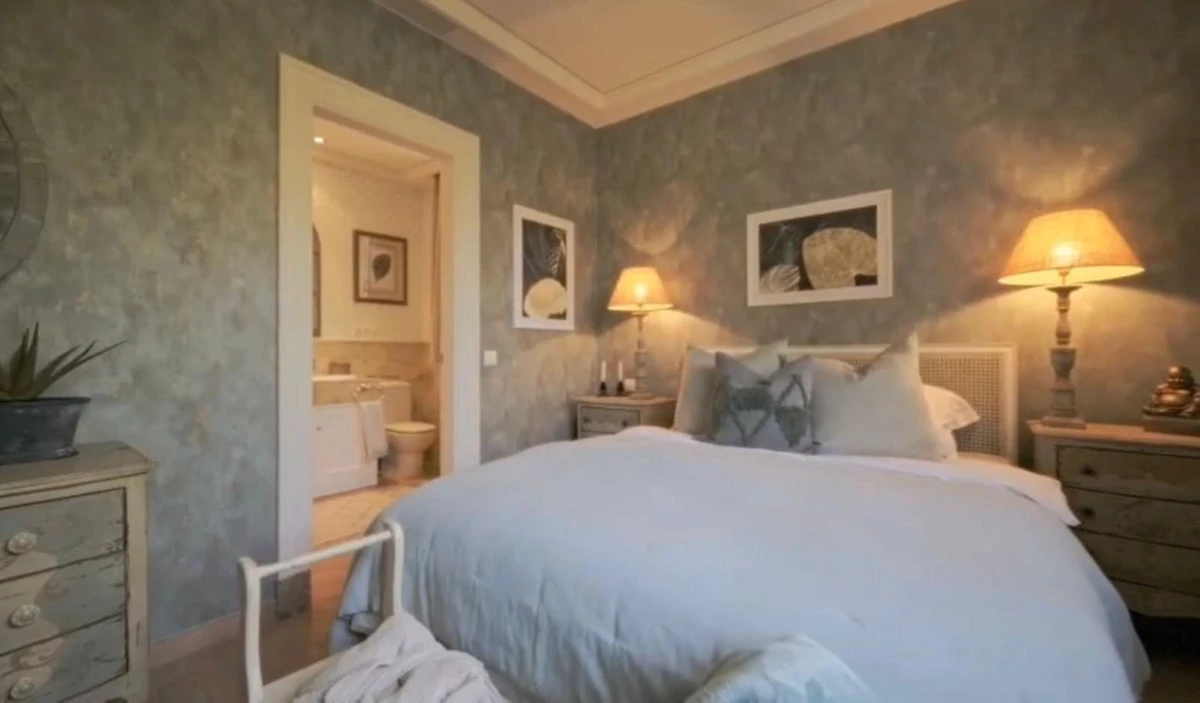 9-467d0cee5b725f3ef65f102a0c2e69c0