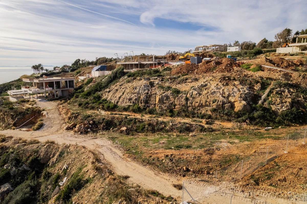 9-467d0cee5b725f3ef65f102a0c2e69c0